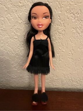 Vintage Bratz Nighty Nite Jade Doll with Original Outfit 2001 MGA